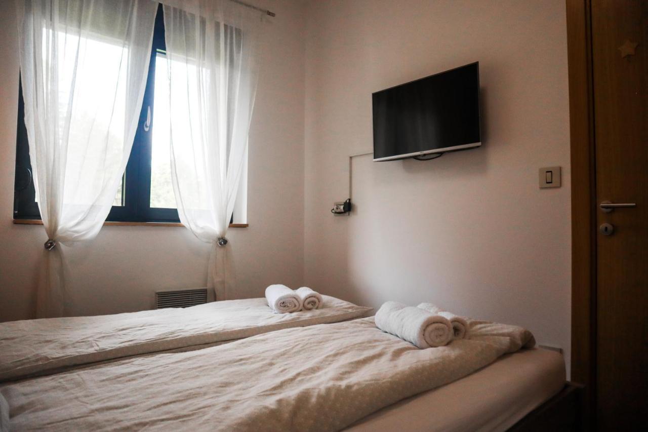 Zlatibor Holiday, Vila Leonardo VI Экстерьер фото